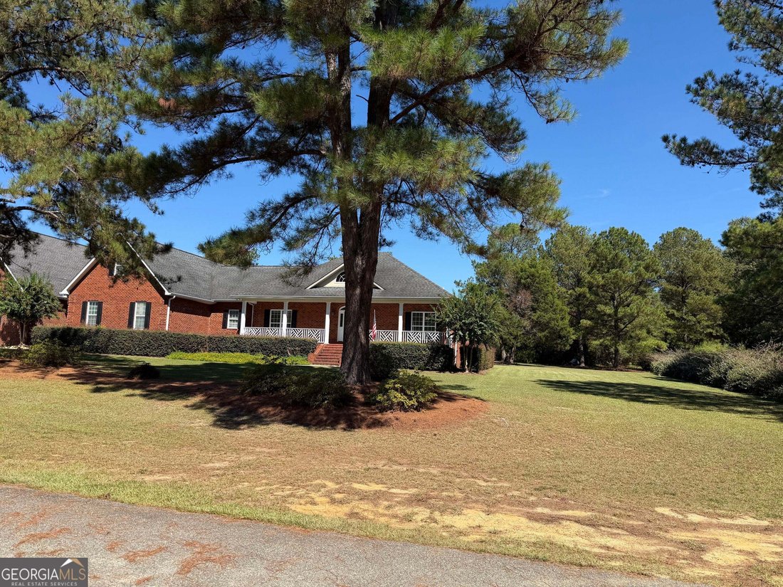 House in Dublin, Georgia, United States 5 - 18988604