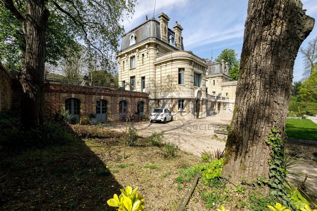 House in Le Plateau, Louveciennes, France 4 - 18988970