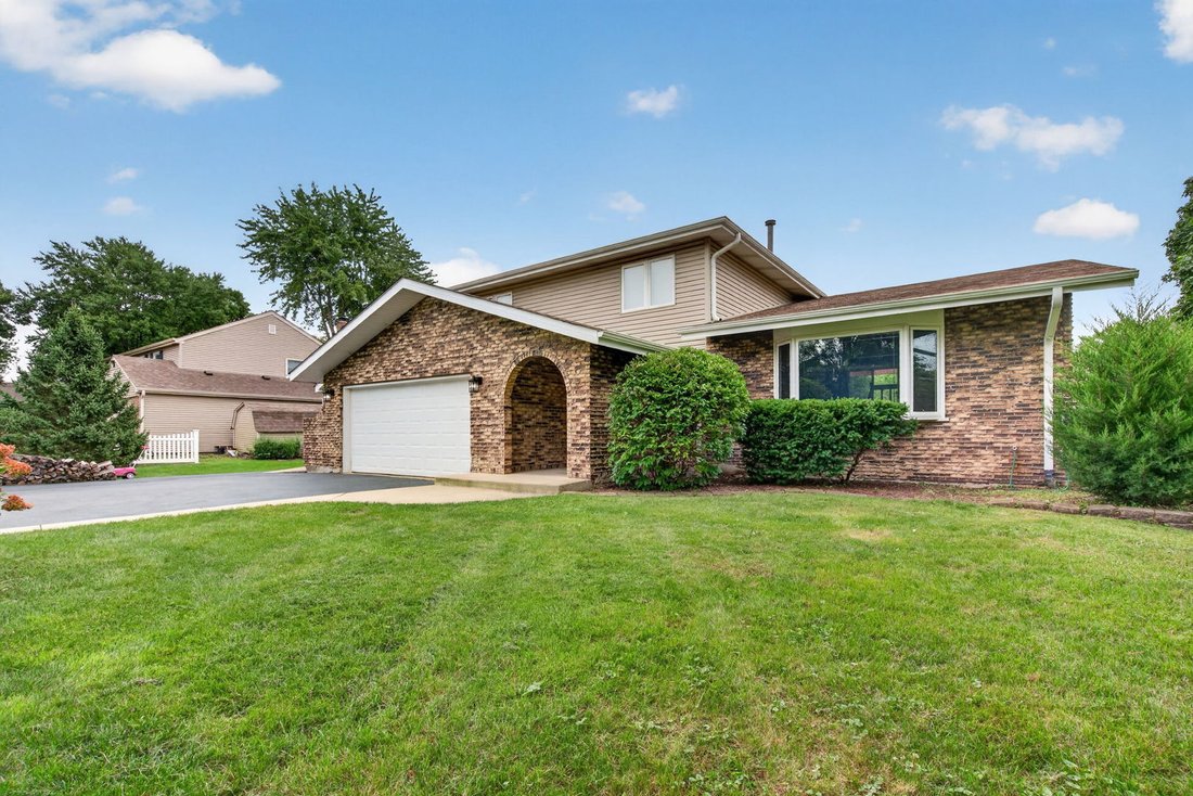 House in Naperville, Illinois, United States 1 - 18988254