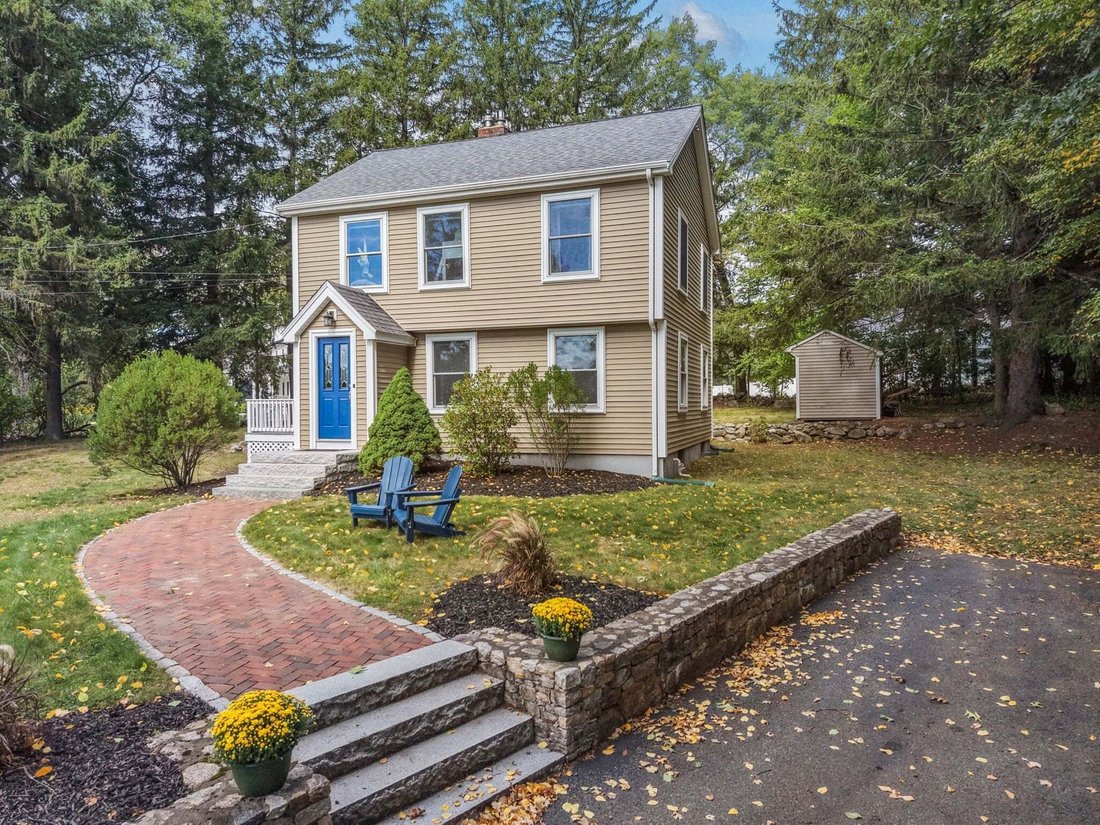 House in Ashland, Massachusetts, United States 1 - 18989573