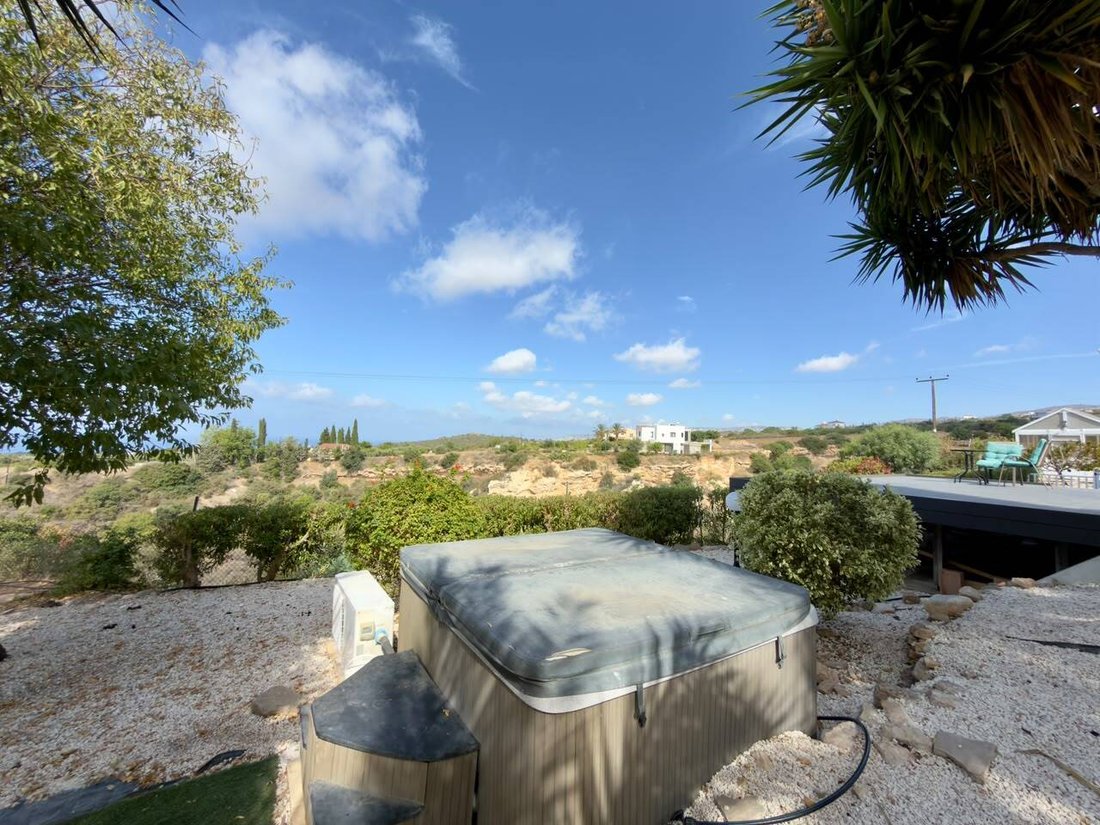 Villa in Tala, Paphos, Cyprus 2 - 18990528