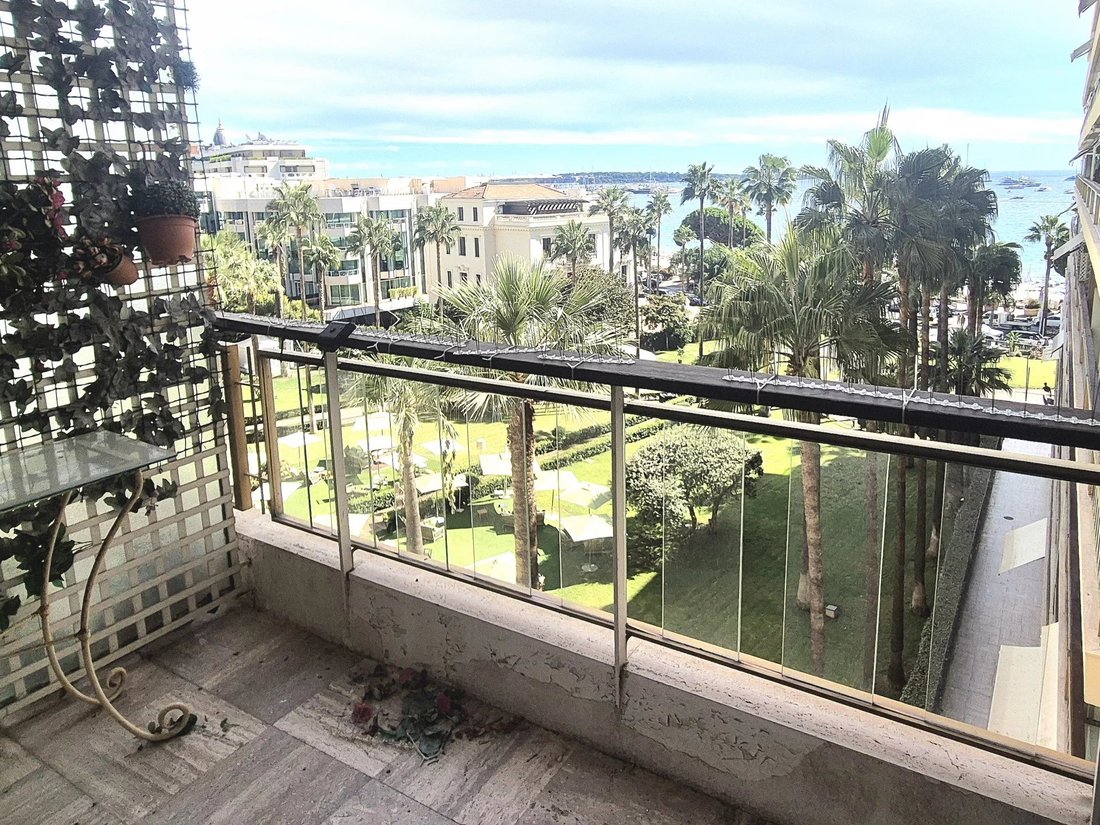 Apartment in Cannes, Provence-Alpes-Côte d'Azur, France 1 - 18989639