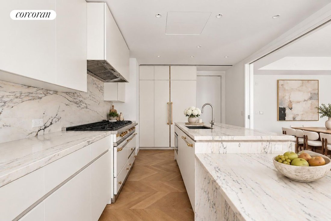 Condo in New York, New York, United States 3 - 18987268