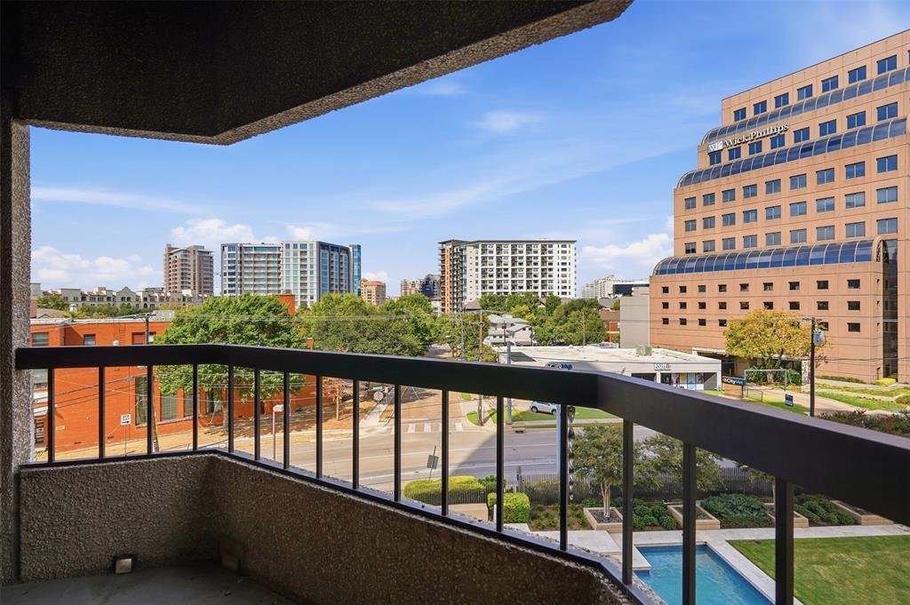 Condo in Dallas, Texas, United States 5 - 18988625