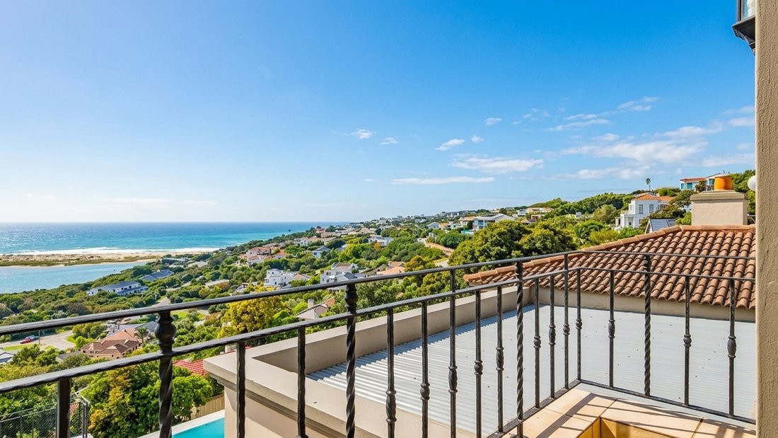 House in Plettenberg Bay, Western Cape, South Africa 4 - 18989754