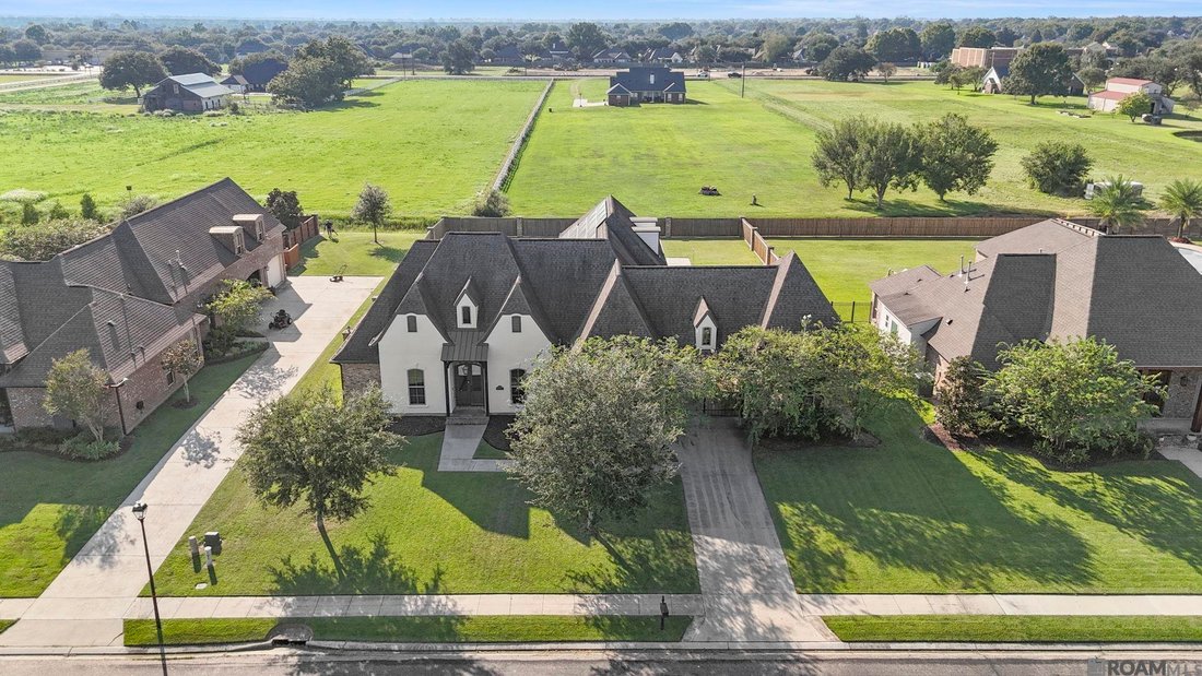 House in Gonzales, Louisiana, United States 2 - 18989121