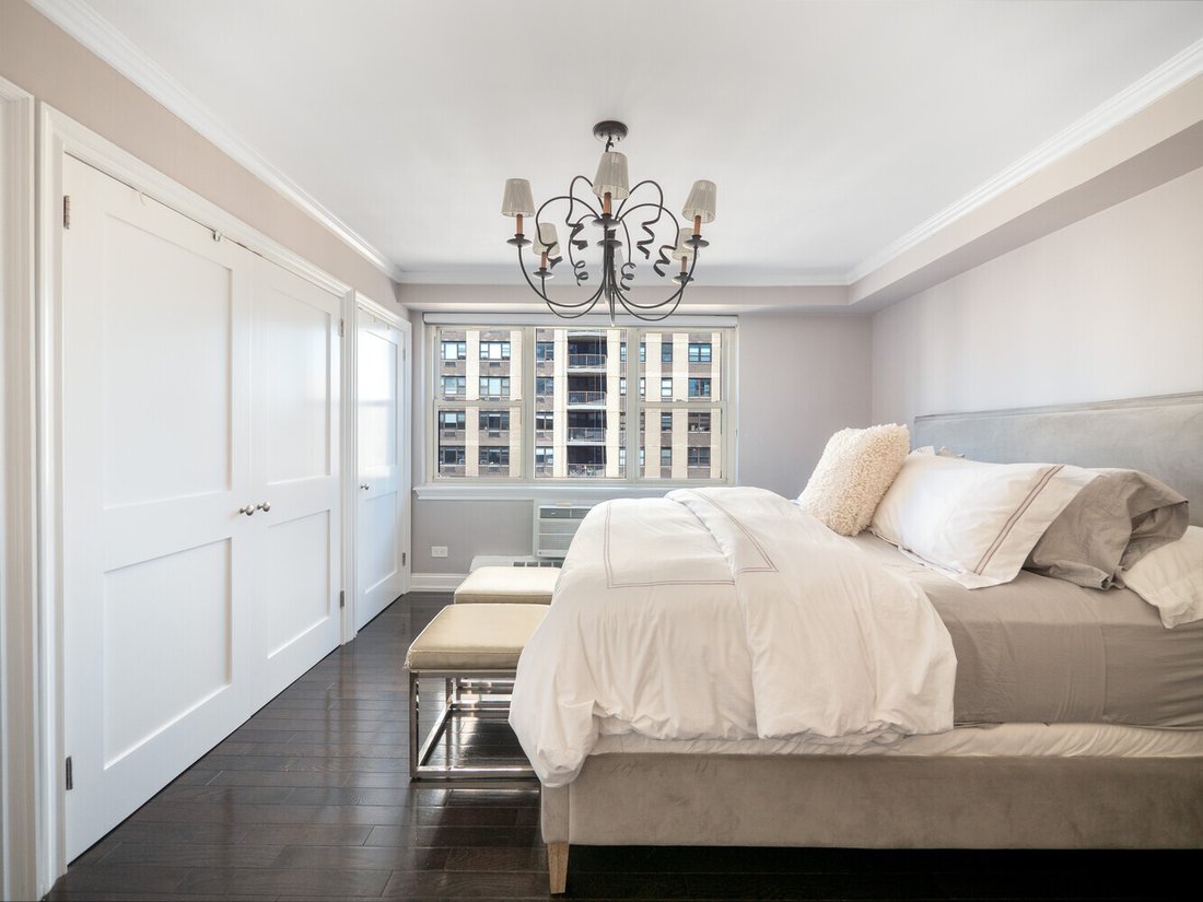 Co Op in New York, New York, United States 3 - 18989550