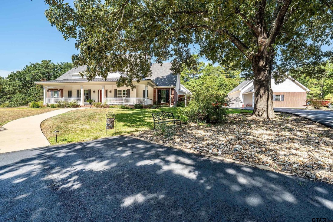 House in Ben Wheeler, Texas, United States 1 - 18988919