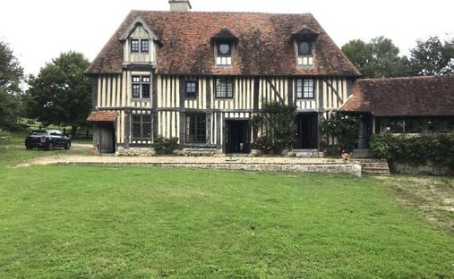Castle in Livarot-Pays-d'Auge, Normandy, France 1