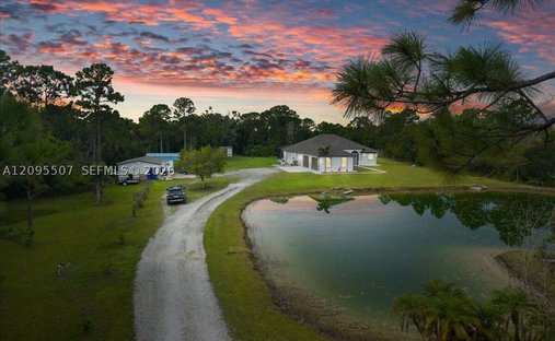 House in Fellsmere, Florida, United States 1