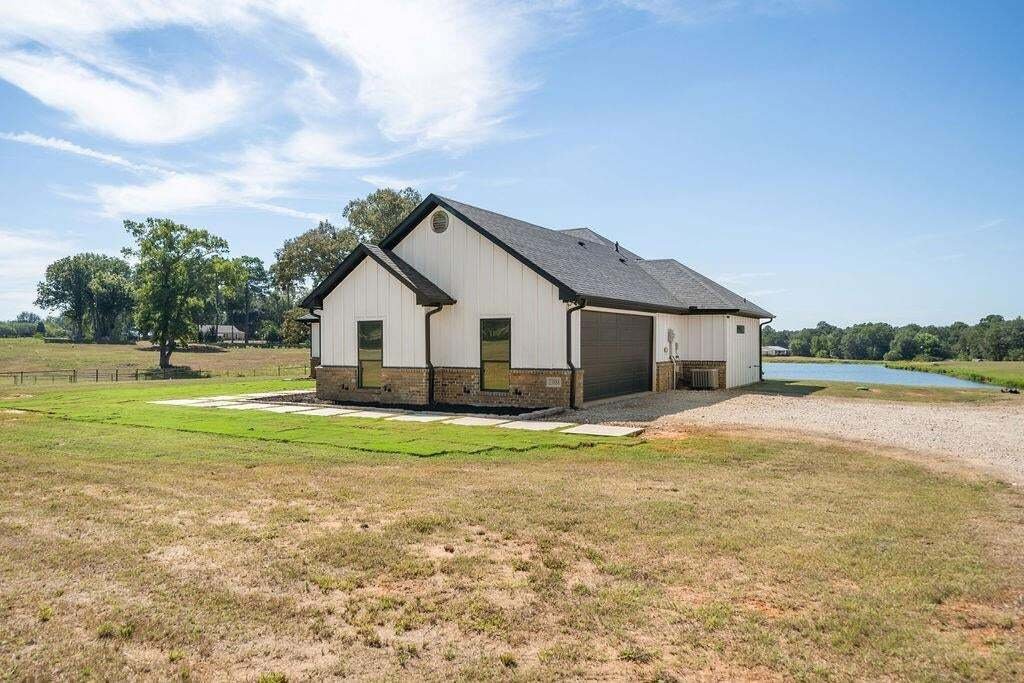 House in Troup, Texas, United States 4 - 18988651