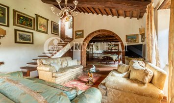Country House in Sinalunga, Tuscany, Italy 1