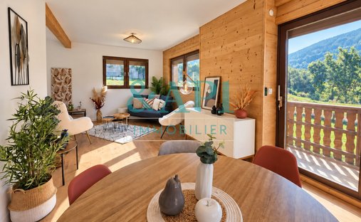 House in Thollon-les-Memises, Auvergne-Rhône-Alpes, France 1