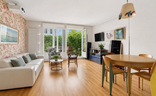 Apartment in Grange Aux Belles-Terrage, Paris 10e Arrondissement, Paris 1