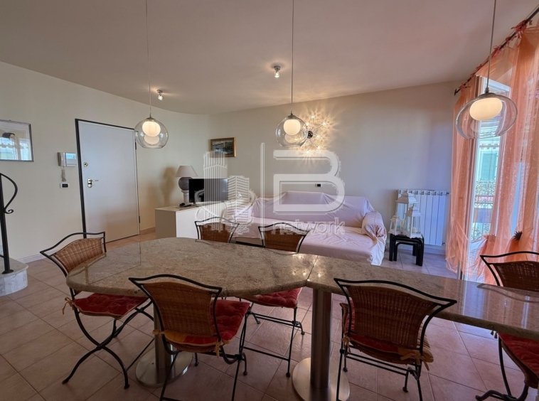 Apartment in Italy 3 - 18988026