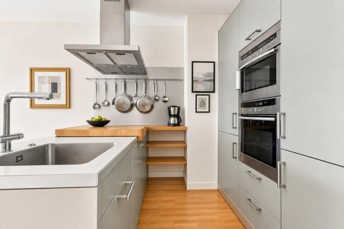 Apartment in Grange Aux Belles-Terrage, Paris 10e Arrondissement, Paris 3 - 18989509