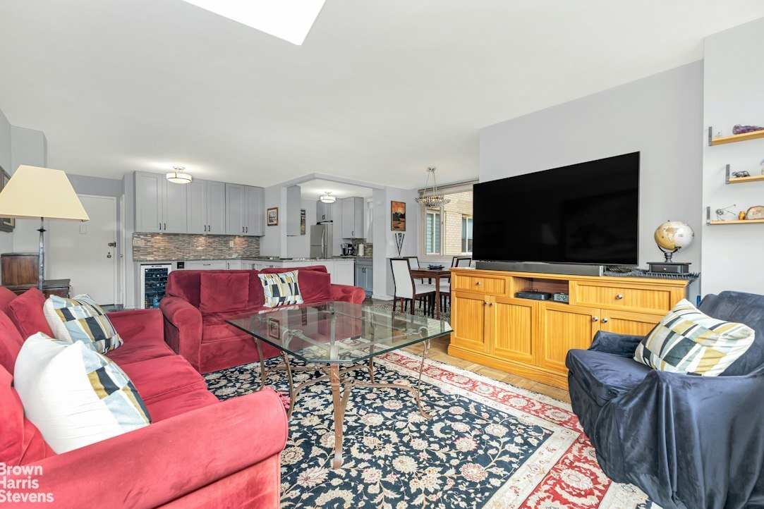 Co Op in New York, New York, United States 4 - 18988078