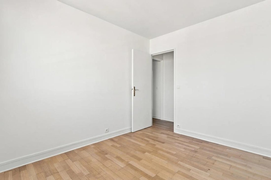 Apartment in Vincennes, Ile-de-France, France 5 - 18989516