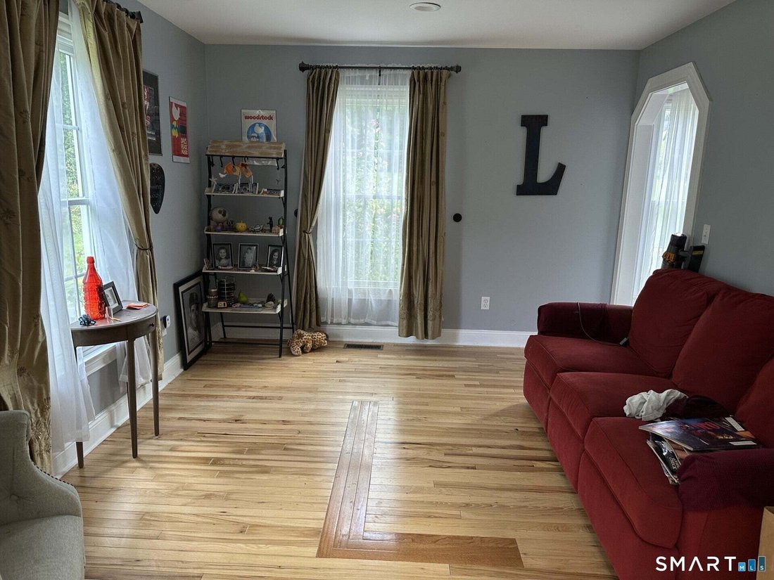 House in Harwinton, Connecticut, United States 4 - 18982424