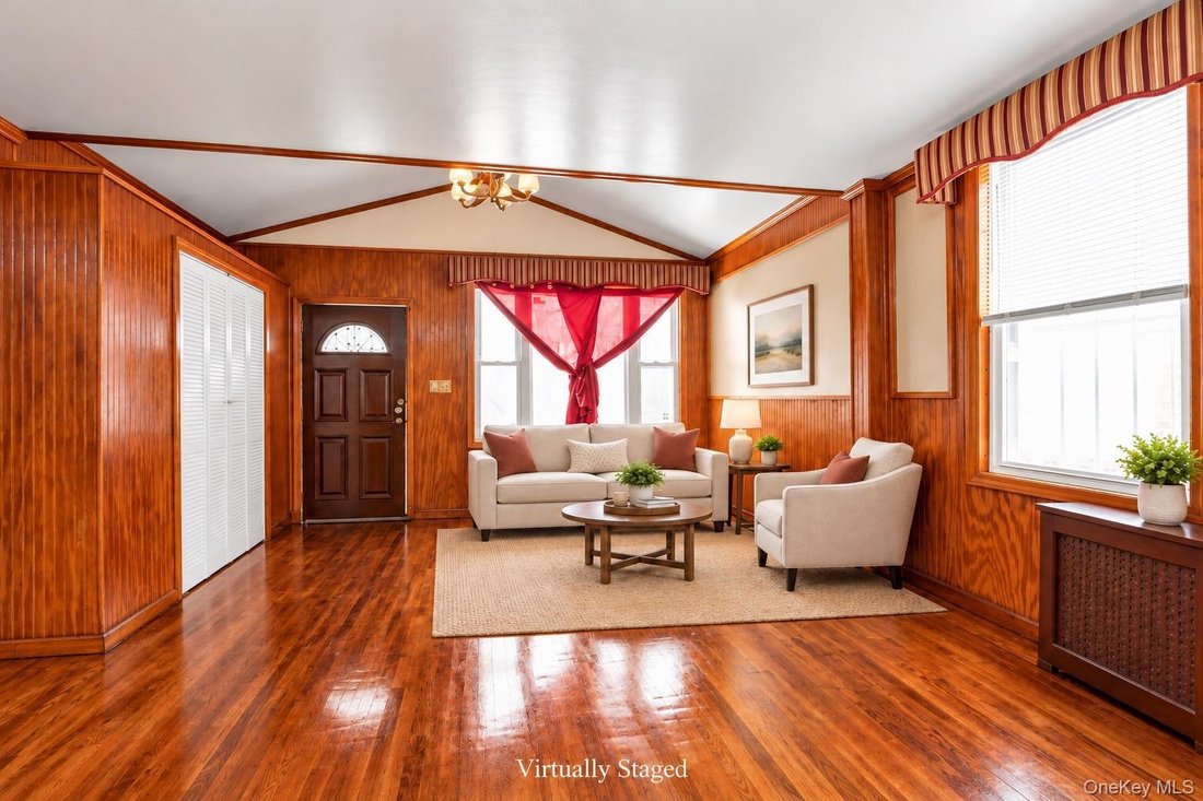 House in New York, New York, United States 4 - 18989342