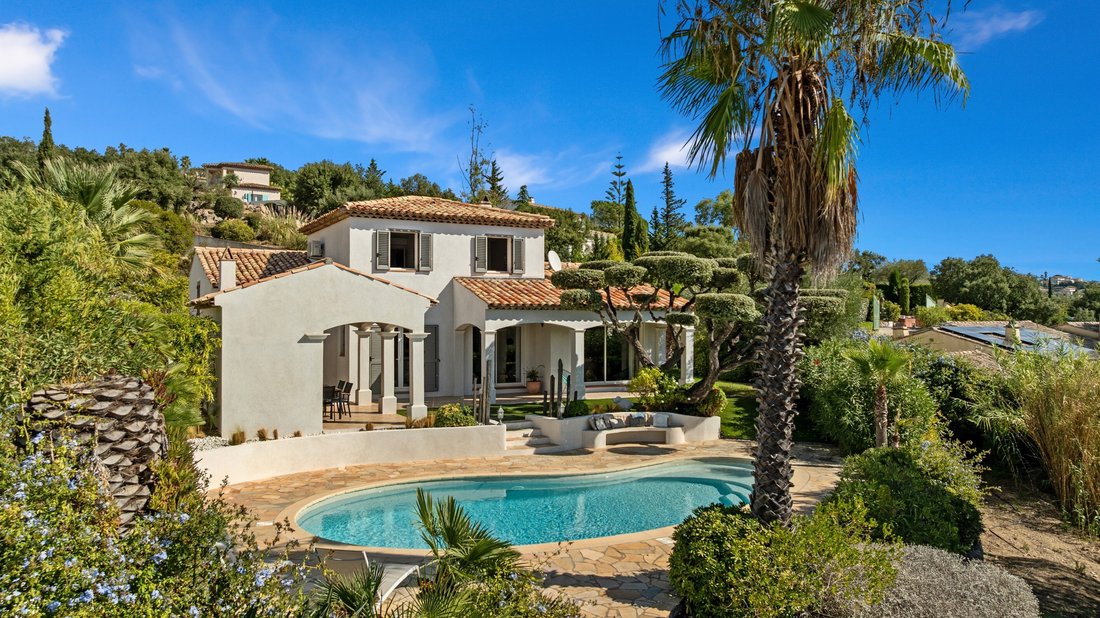 House in Nartelle-Noyer-Bellevue-bd des Sardinaux, Sainte-Maxime, France 1 - 18989140