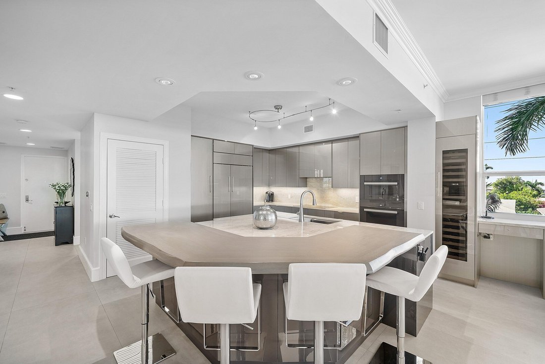 Condo in Deerfield Beach, Florida, United States 1 - 18989381
