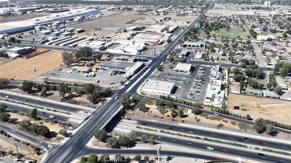 Land in Tulare, California, United States 3 - 18988821