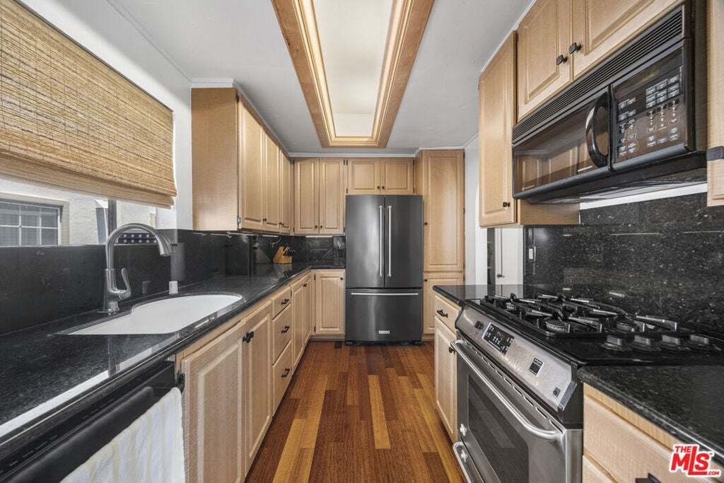 Condo in Los Angeles, California, United States 1 - 18988086