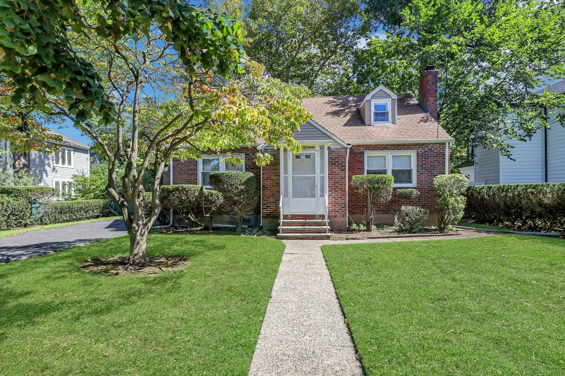 House in New Milford, New Jersey, United States 2 - 18987242