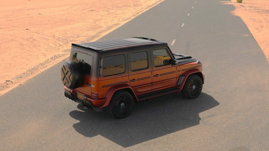 Suv in Dubai, United Arab Emirates 5 - 18990571