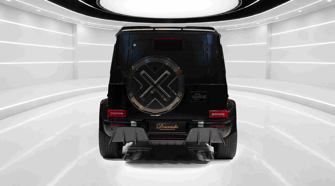 Suv in Dubai, United Arab Emirates 5 - 18990570