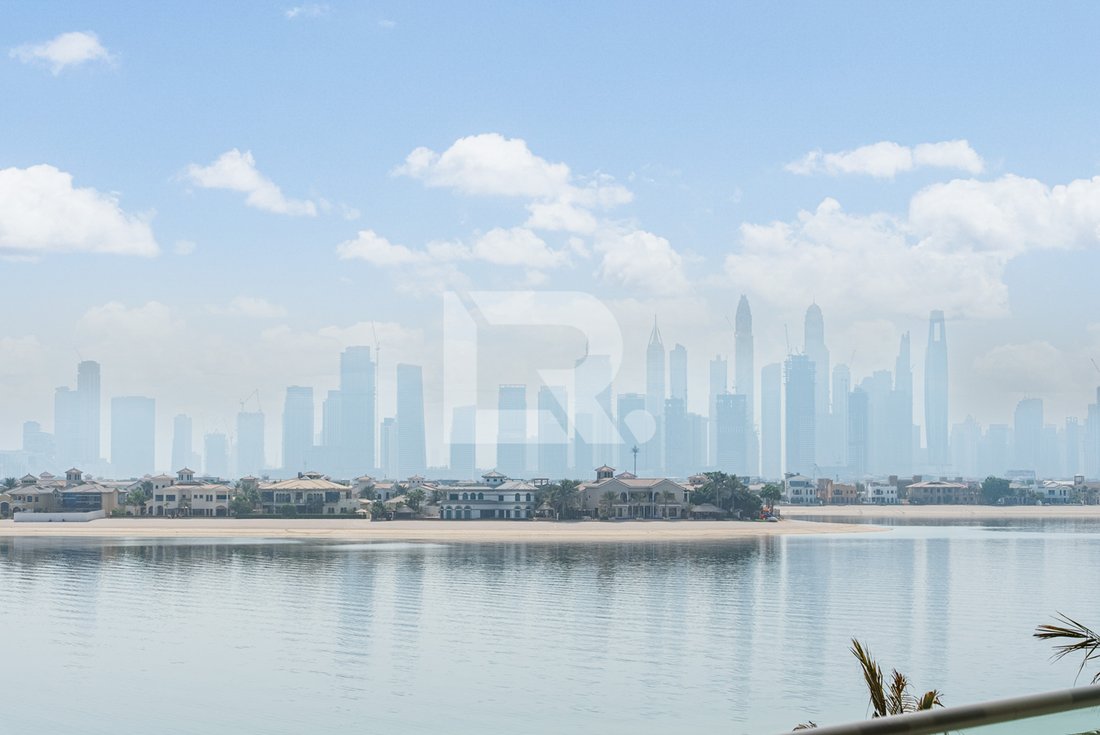 Apartment in Palm Jumeirah, Dubai, United Arab Emirates 1 - 18990716