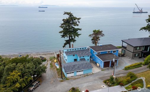 House in Ferndale, Washington, United States 1