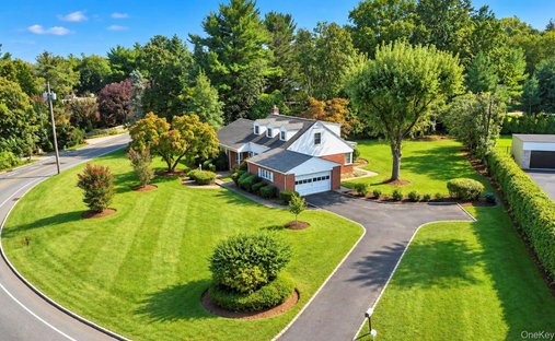 House in Kings Point, New York, United States 1