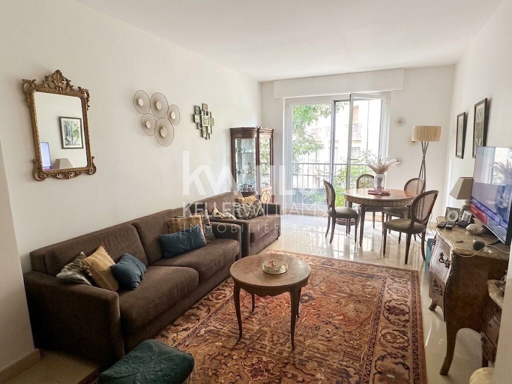 Apartment in Bois de Boulogne, Paris 16e Arrondissement, Paris 2 - 18990642