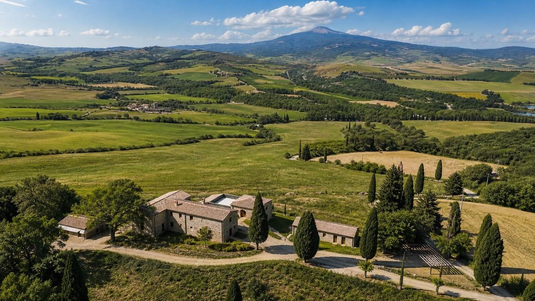 Country House in Pienza, Tuscany, Italy 1 - 18989100