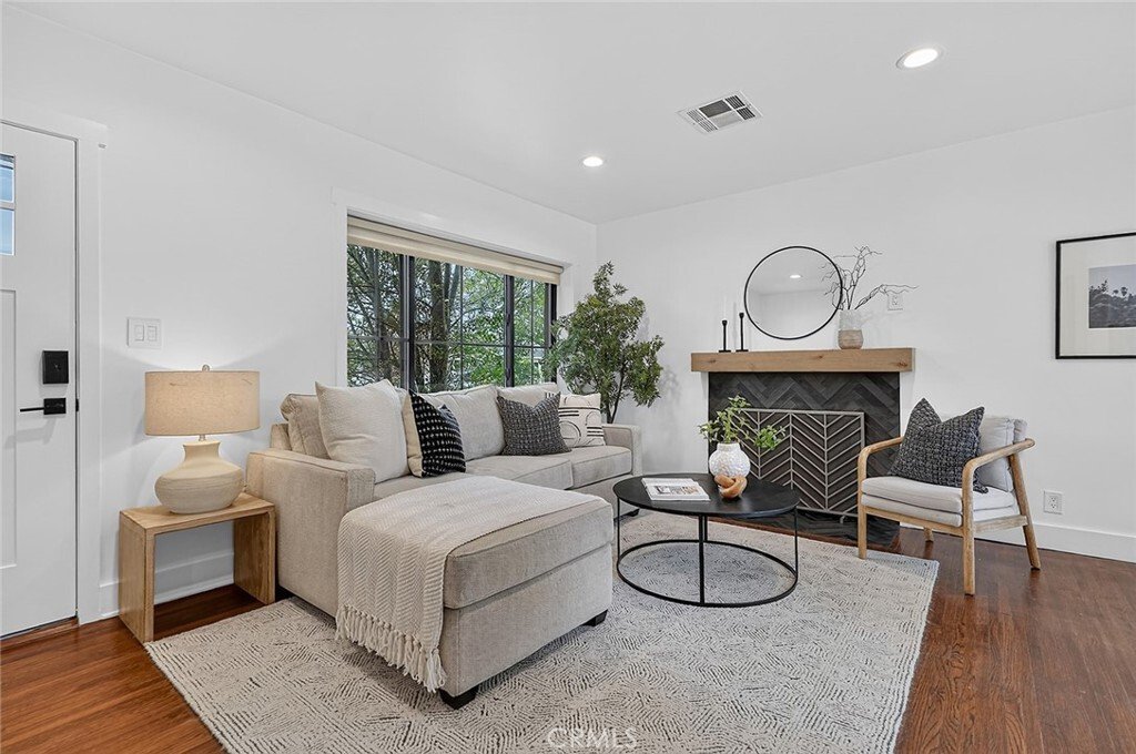 House in Signal Hill, California, United States 5 - 18990561