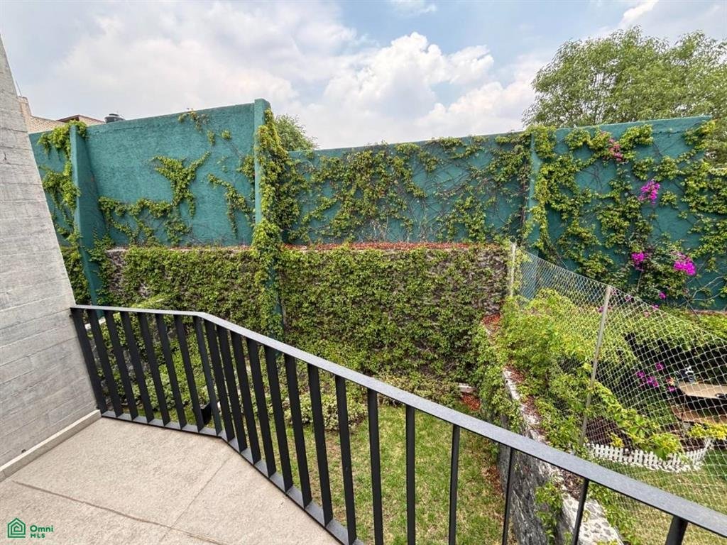 Townhouse in Santa Catarina Yecahuitzotl, Mexico City, Mexico 1 - 17972109
