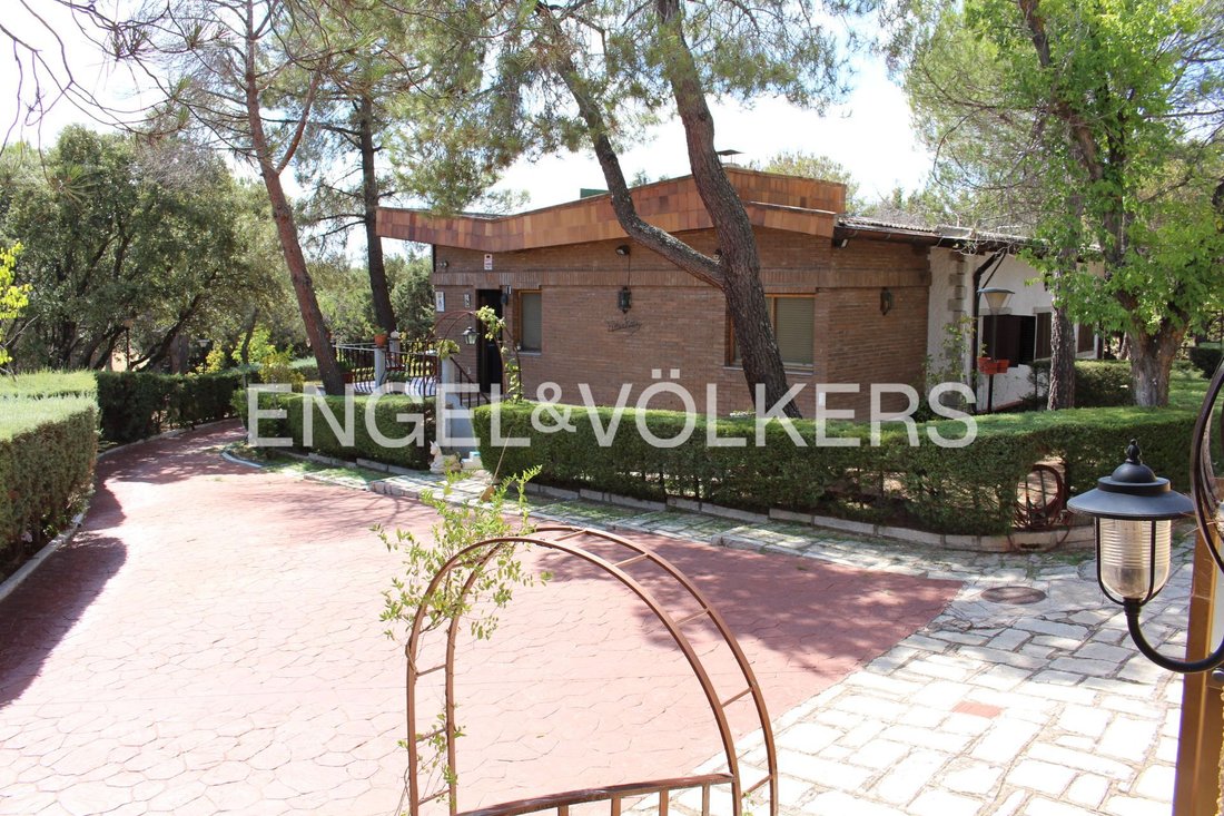 House in Cabanillas de la Sierra, Comunidad de Madrid, Spain 2 - 18989507