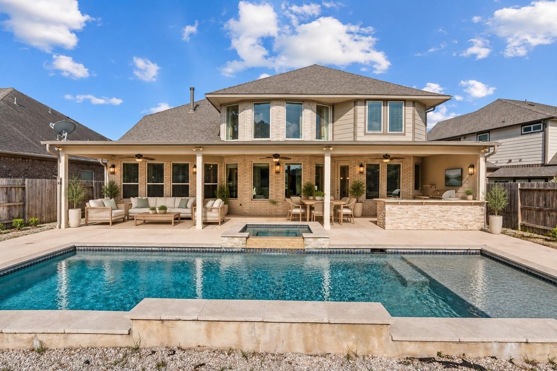 House in Tomball, Texas, United States 3 - 18989045