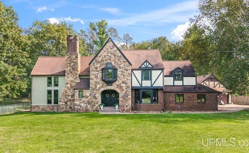 House in Iron Mountain, Michigan, United States 1