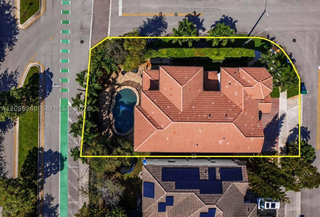 House in Doral, Florida, United States 5 - 18988315