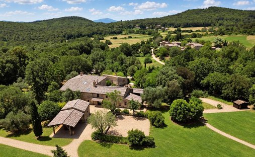 Country House in Siena, Tuscany, Italy 1