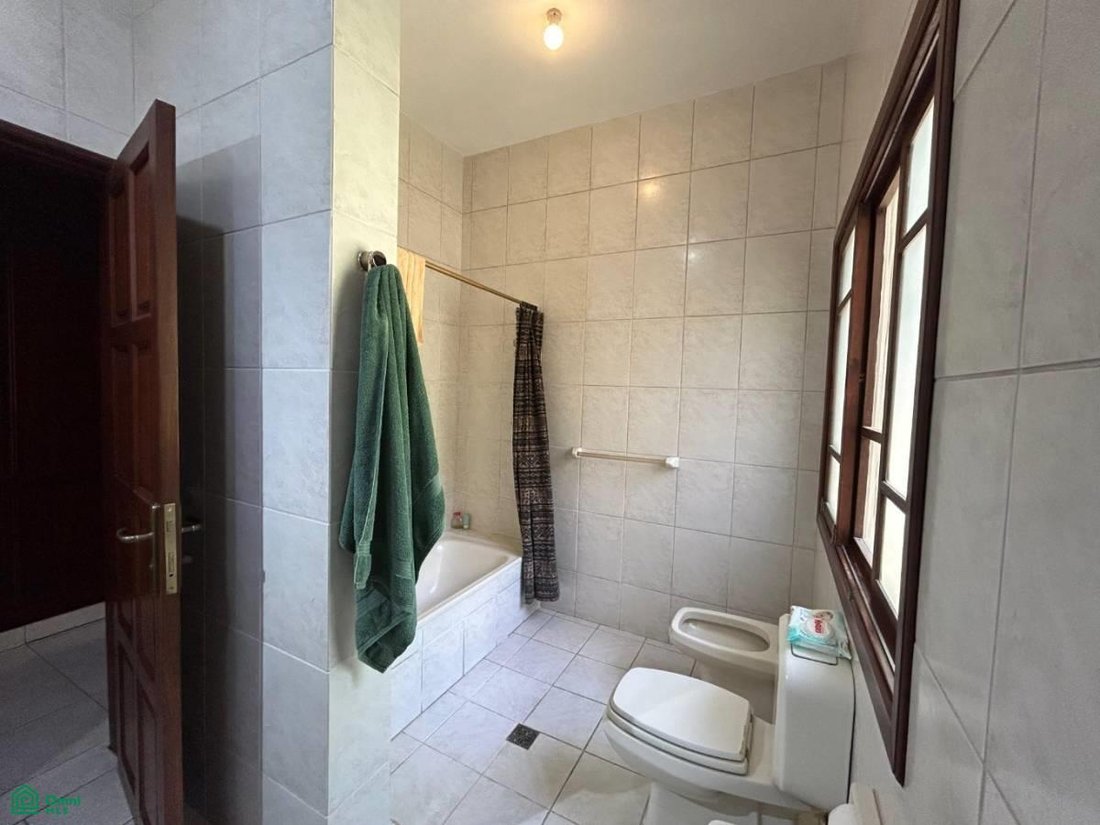 House in Tarija, Tarija Department, Bolivia 3 - 17232562