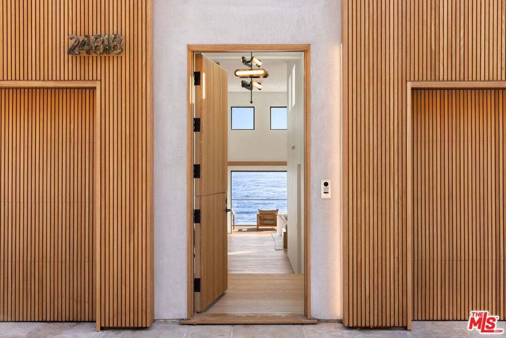 House in Malibu, California, United States 2 - 18988054
