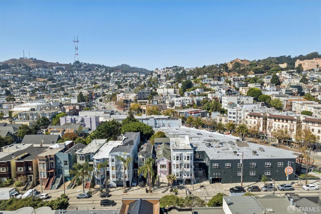 San Francisco, California, United States 5 - 18987971