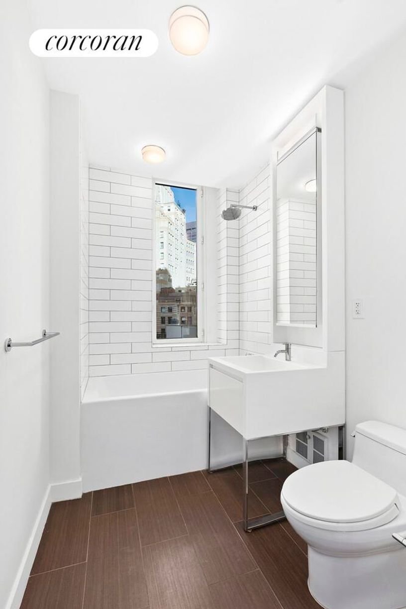 Condo in New York, New York, United States 5 - 18989790