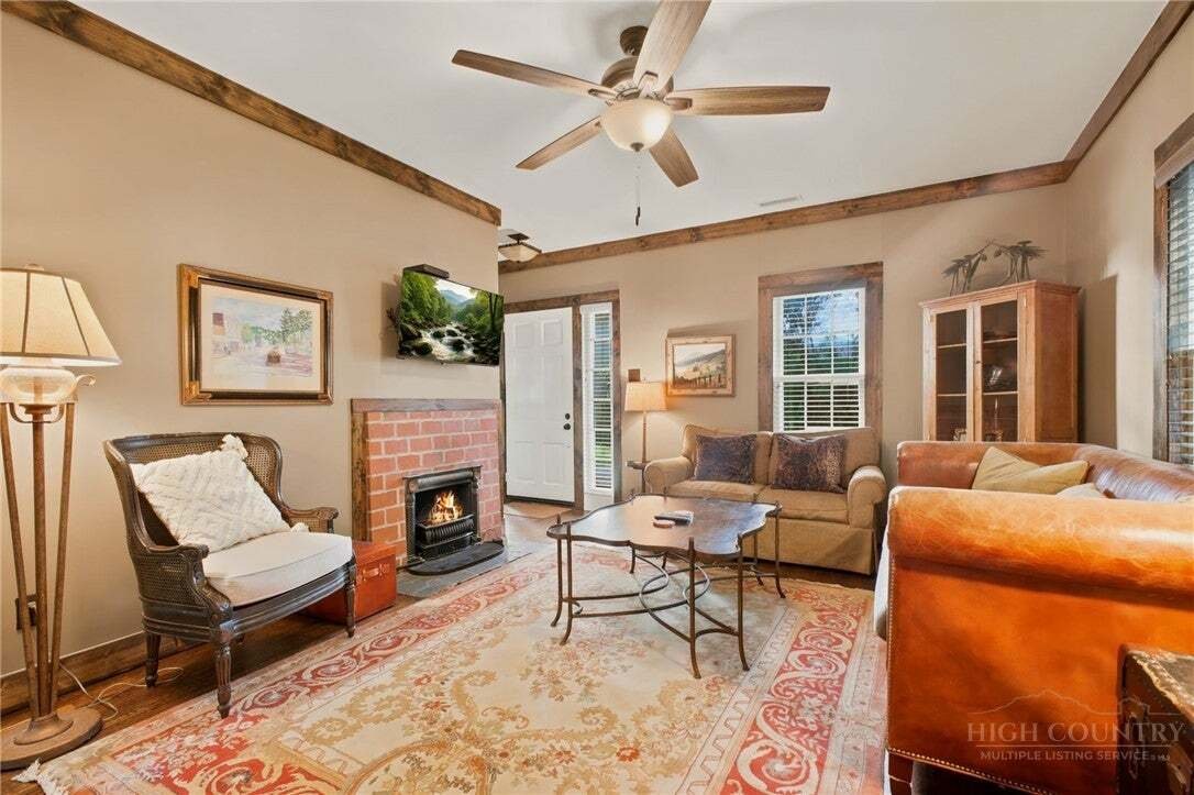 House in Blowing Rock, North Carolina, United States 5 - 18988033