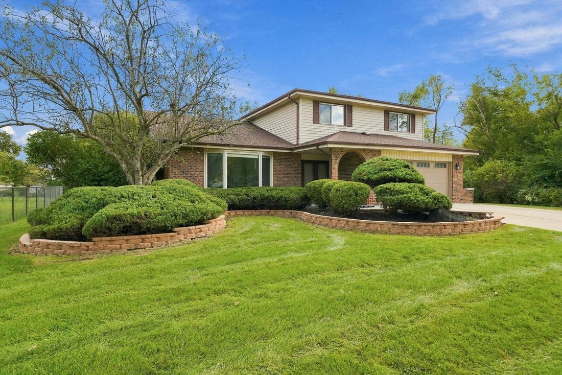 House in Orland Park, Illinois, United States 1 - 18988108