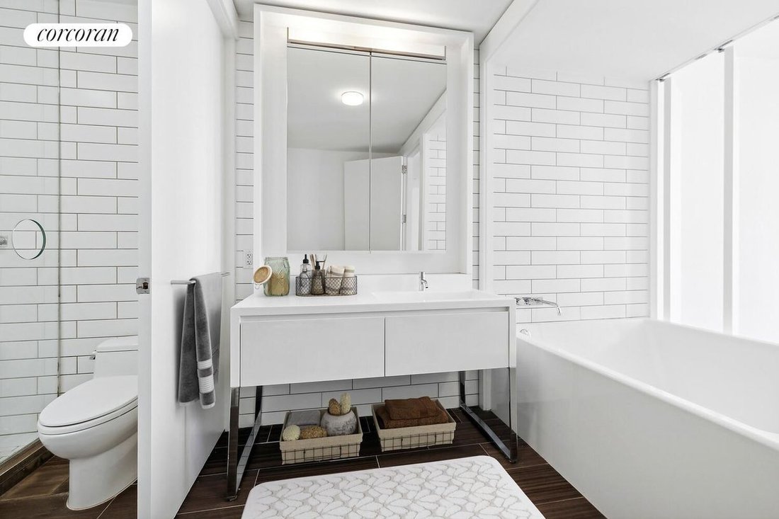 Condo in New York, New York, United States 5 - 18989793